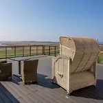 5 Sterne Sommersuite Mit Genialer Dachterrasse Apartman Wustrow