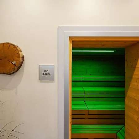 5 Sterne Sommersuite Mit Genialer Dachterrasse 欧巴德伍斯图